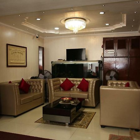 فندق Grand View Residency شيناي المظهر الخارجي الصورة